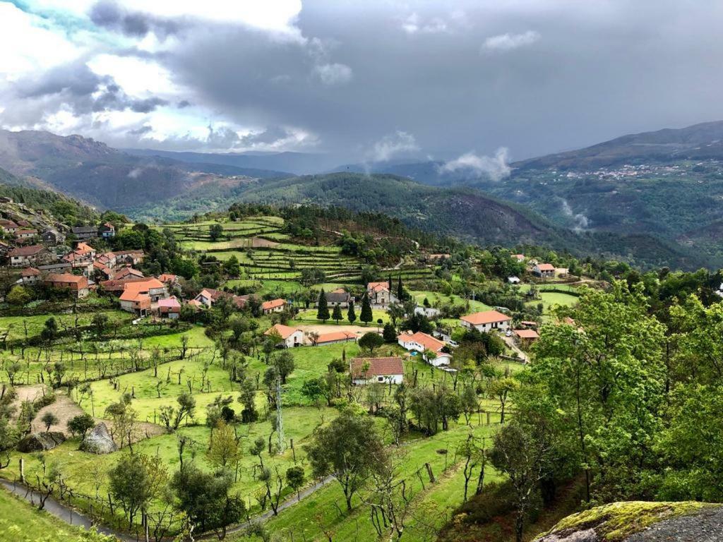 Villa Quinta De Gestacos Gerês Exterior foto